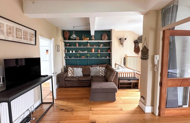 Three Bed Sunny, Airy Penthouse en Hampstead