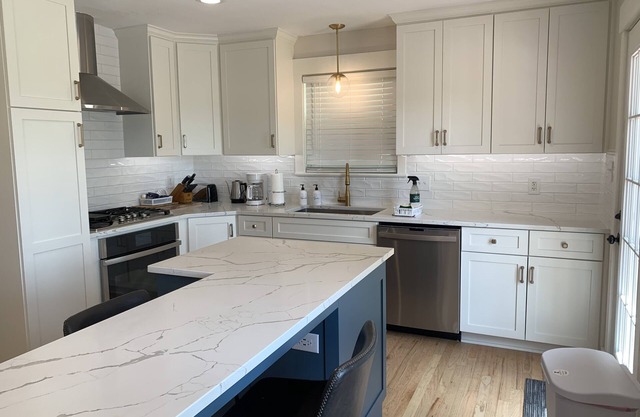 Tidal Creek Home Near Beaches w/5 Bedrooms