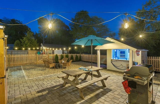 Excelente Casita en Cape Cod! 1 Hab, Cerca Playas/AC/Ducha Ext/Fogata/Perros OK