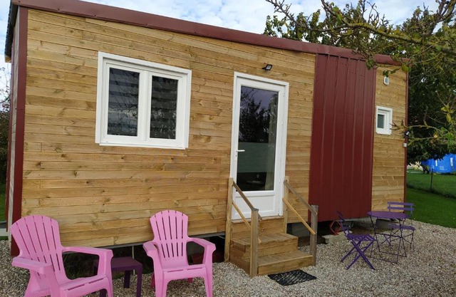 Tiny house