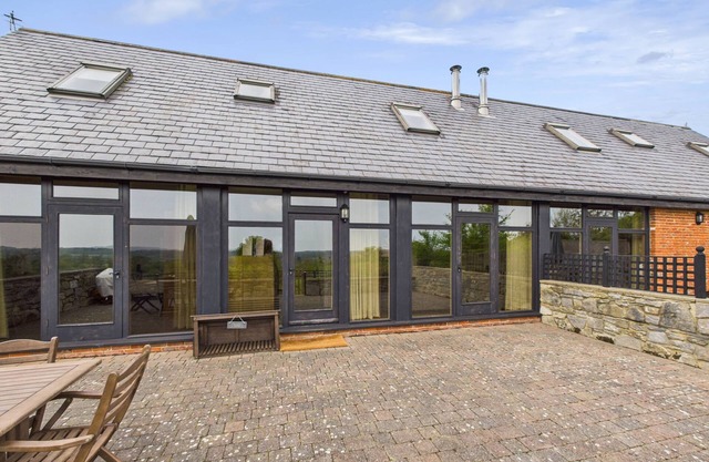 Tithe Barn, Little Upton Farm