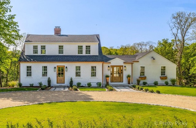 East Orleans Vacation Estate Includes Guest House, Heated Pool, Hot Tub: 232-O