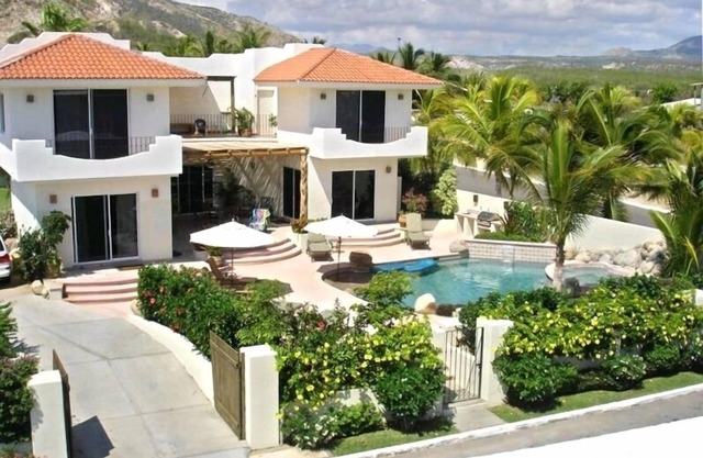 Top 10 de alquiler: 6 habitaciones / 6 baños, piscina / spa, comunidad privada, cerca de la playa