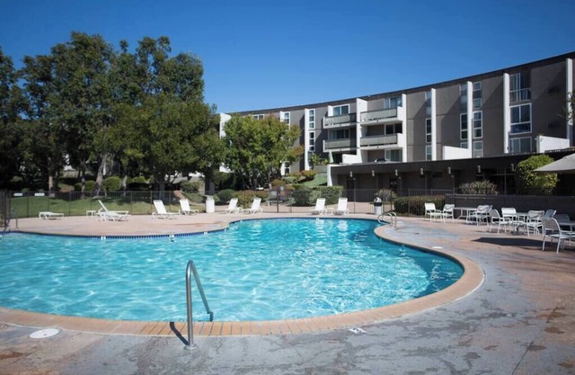 Top Floor | Resort Amenities | Rain Shower