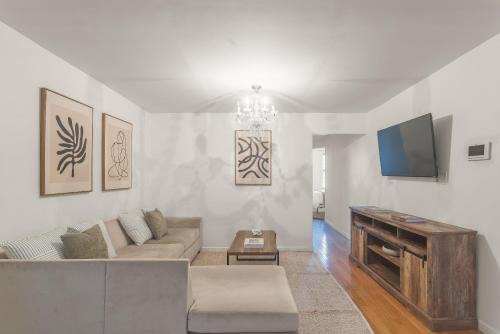 Top Location! 2BD in NYC's Best Neighborhood