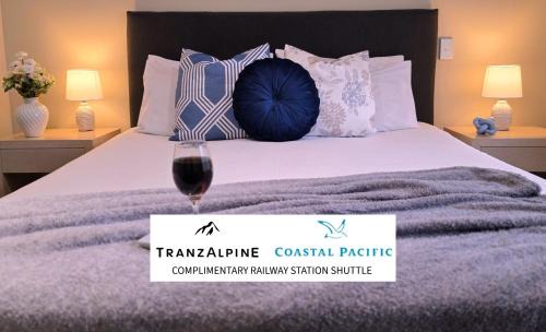 TOWER JUNCTION MOTOR LODGE- MOTEL with Airport and Railway Station Shuttle service- Best Location - close to Westfield Mall, Tower Junction Shopping Centre, Restaurants, Cafes etc