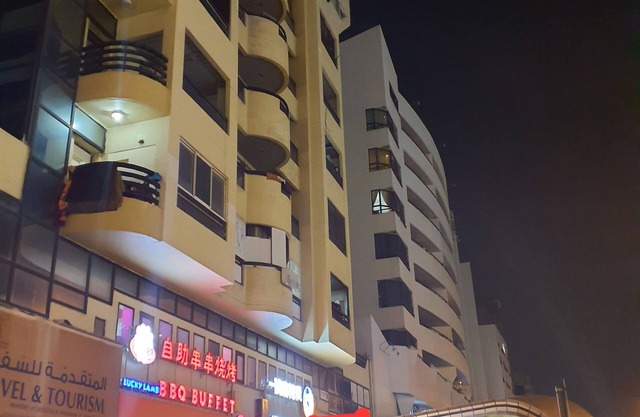 Tranquil 2-bedroom hostel in brilliant Dubai with AC, WiFi Safe and clean.