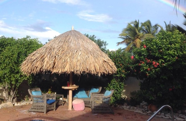Tranquil 3 bedroom villa minutes from beaches ,restaurants , shopping and golf.