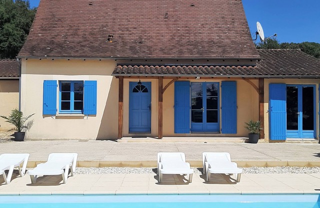 Tranquil 3-bedroom house with private swimming pool in Périgord Noir