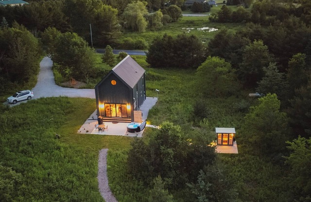 tranquil cabin on 5 private acres w/ hot tub and sauna