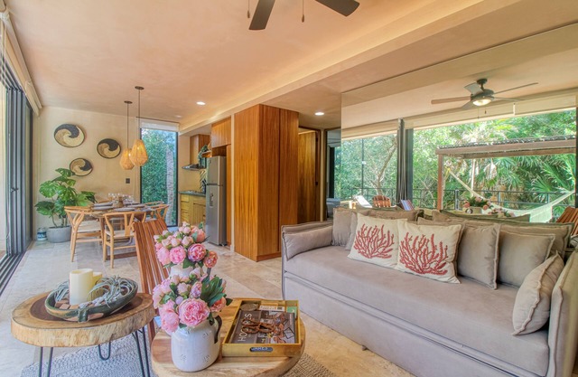 Tranquil getaway by the beach with amazing pool & lush grounds