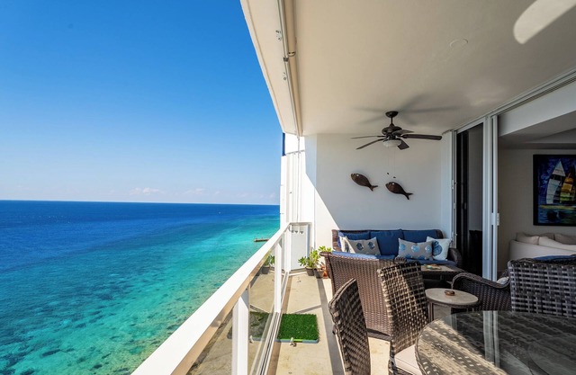 Tranquil Oceanfront 3 Bedroom Condo with Private Direct Ocean Access