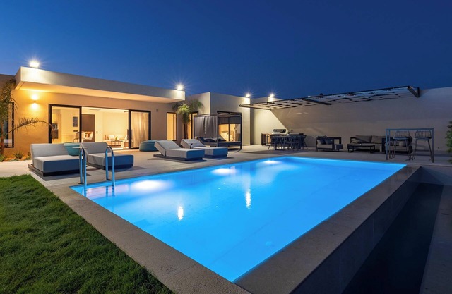 Trapezia Luxury Living-Sunstone