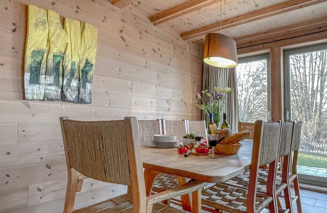 traumHaff Chalet atmosférico en la costa del mar Báltico con sauna y chimenea.