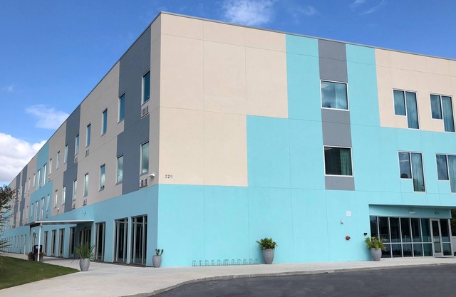 Travelodge by Wyndham Panama City Beach / Beachfront