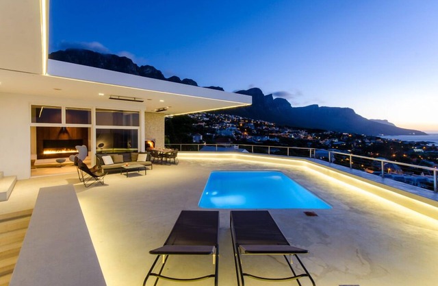 Años 50 moda Villa, Camps Bay Beach en pocos pasos