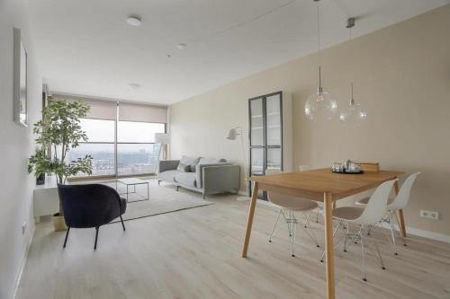 Trendy, urban, fully furnished B&B apartment in the city centre of Rotterdam