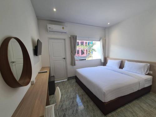 Triple D Hotel