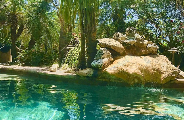 ESPECIALES DE VERANO! PISCINA TROPICAL, DORMIR 8, IMPERMEABLE PARA PESCA, OPCIÓN DE BARCO!