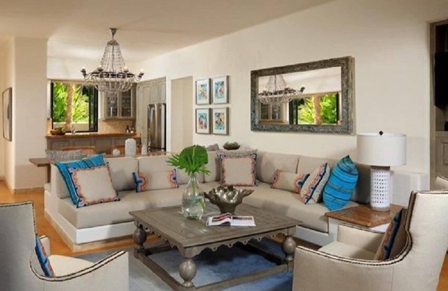 Tropical Villa w/ Free WiFi, Tennis and Complex Pool Access & Private Beach