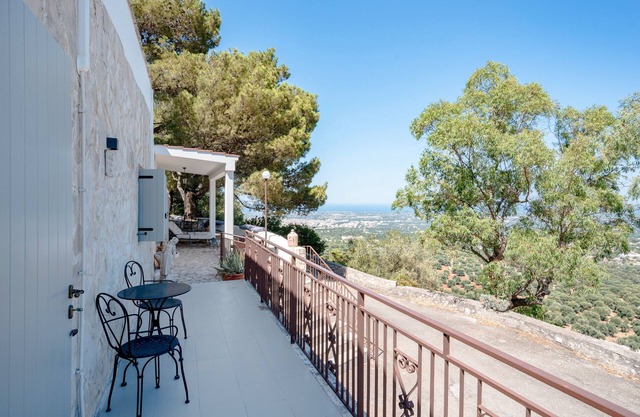 Trullo 'Rossi' con vistas a la montaña, Wi-Fi y aire acondicionado