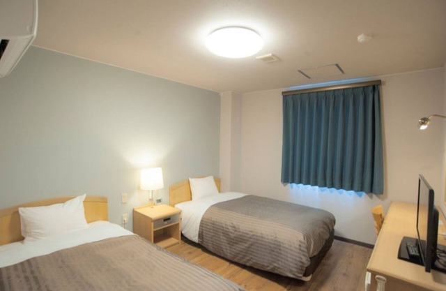 Twin NonSmoking Free parkingConsecutive stay w / Fujieda Shizuoka