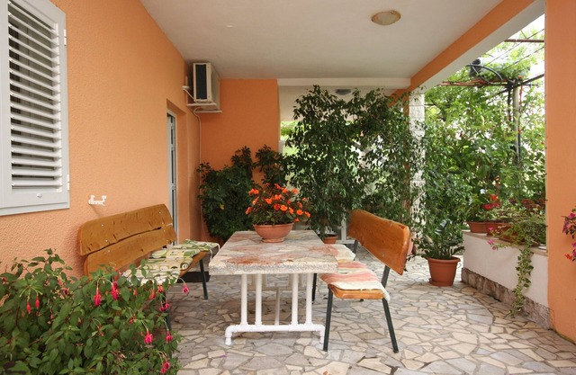 Apartamento para dos personas con una terraza Orebic, Peljesac (A-648-b)