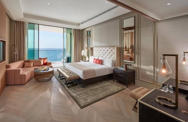 Two Bedroom Suite Near Mercato shopping Mall By Luxury Bookings