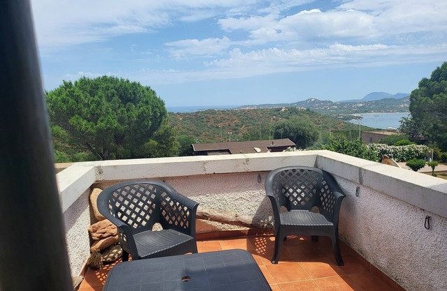 Two-room apartment with large sea-view terrace at Costa Smeralda
