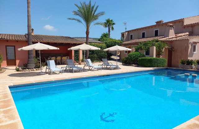 Finca típica mallorquina CAN PUÇA