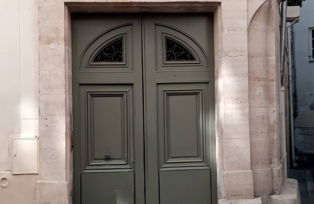 Típico parisino Estudio en Saint Germain