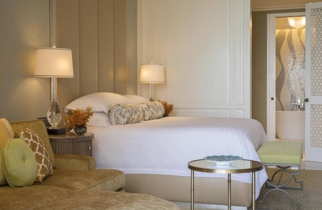 Ultra luxury Imperial Suite In Jumeirah Resort By Luxury Bookings