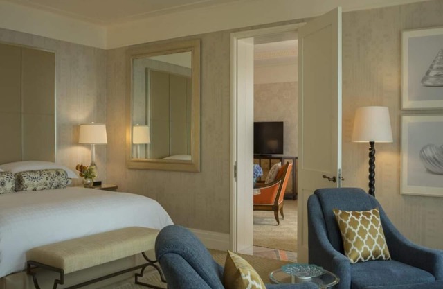 Ultra luxury Skyline Suite In Jumeirah Resort By Luxury Bookings