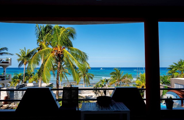 138US / Night Cozumel Ocean Front 2 habitaciones Villa frente a la playa frente al mar Beachfro