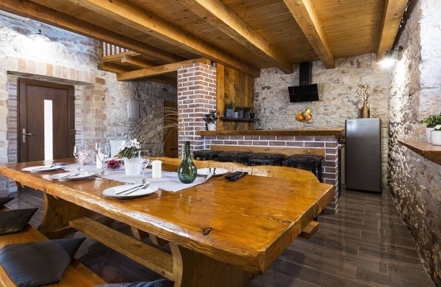 Única casa antigua de Istria renovada, 4 + 1 personas (NUEVO 2019)