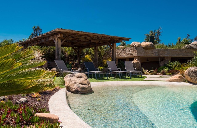 Villa única en 127 hectáreas cerradas con casa de cuidador - Bonifacio - Rondinara
