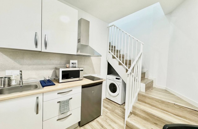 Universidad by Oshun Apartments