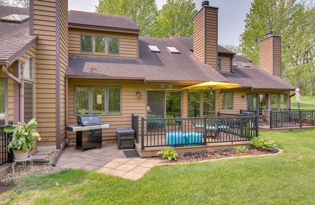 Updated Retreat w/ Golf Course & Wildlife Views!