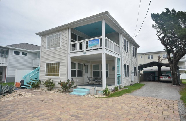 Park en frente! ¡Entrar! Pasos de la playa! Crescent Beach!