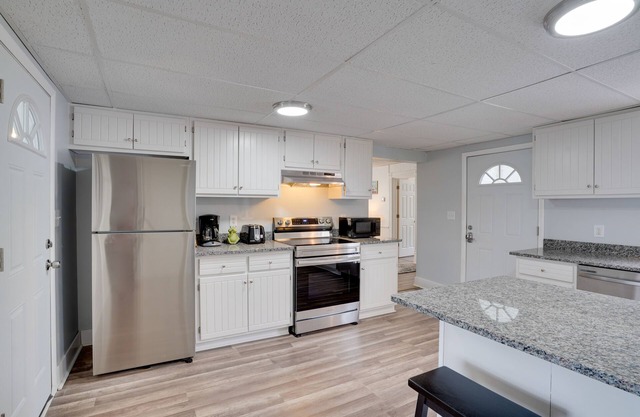 Upstate New York Vacation Rental w/ Hot Tub!