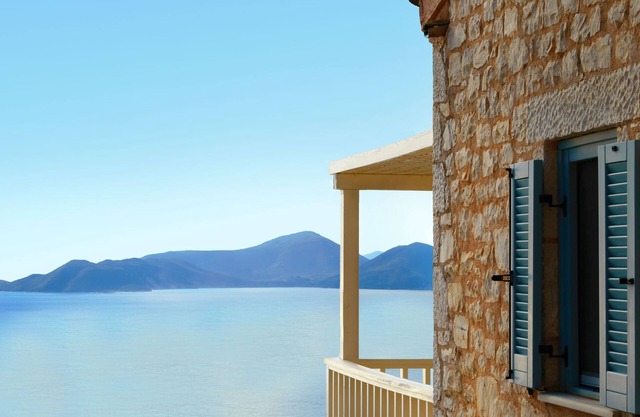 Boutique, priva villa Iris, piscina privada, vistas infinitas al mar, cerca de playas famosas