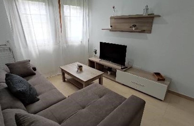 URB FOZ II, 1 DORMITORIO