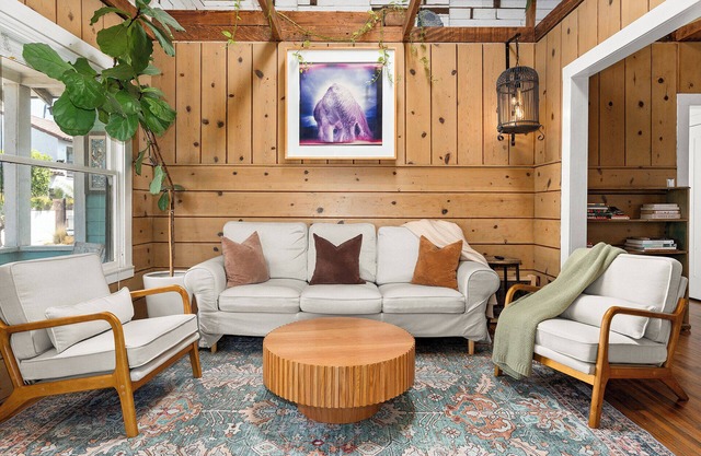 Urban Farmhouse 3BR/1.5BA in Venice – Walk to Abbot Kinney