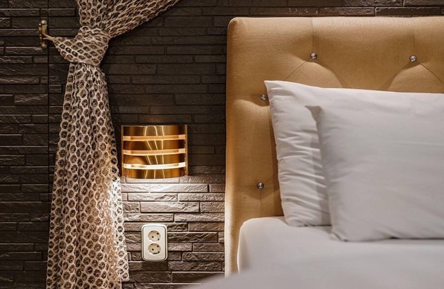 URBAN HOTEL & GOLF