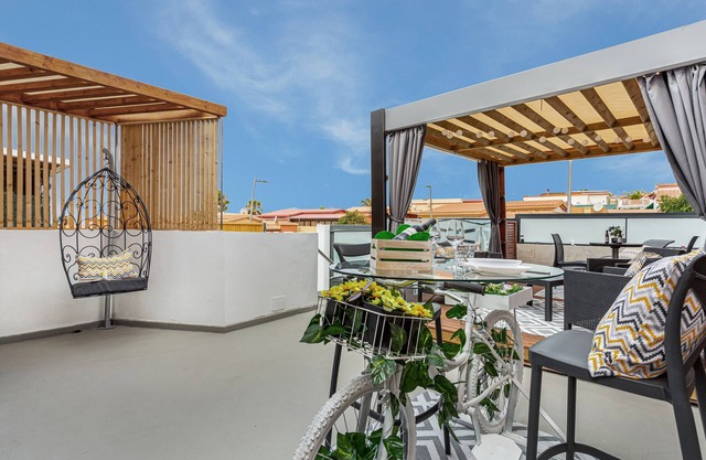 Apartamento de vacaciones 'Mar Y Sol' con terraza privada y Wi-Fi