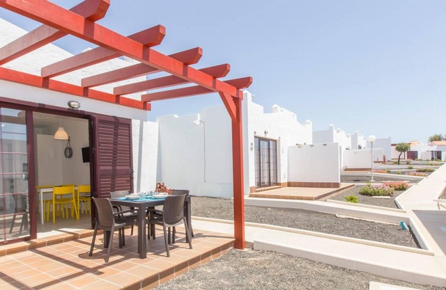 Apartamento de vacaciones 'Casita Del Sol' con piscina privada, terraza privada y Wi-Fi