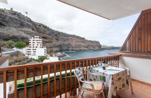 Apartamento de vacaciones 'Arcoiris Al Mar' con vistas al mar y balcón