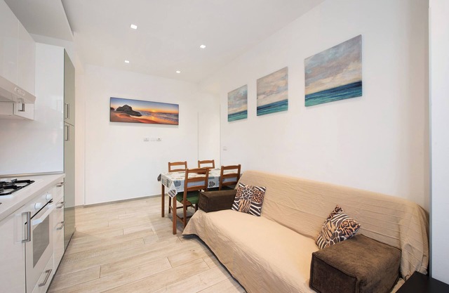 Apartamento de vacaciones Trilocale Recagno nuovo cerca de la playa con A/C
