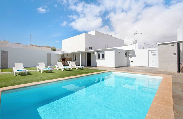 Casa de vacaciones "Casa Muley" con piscina privada, jardín privado y Wi-Fi