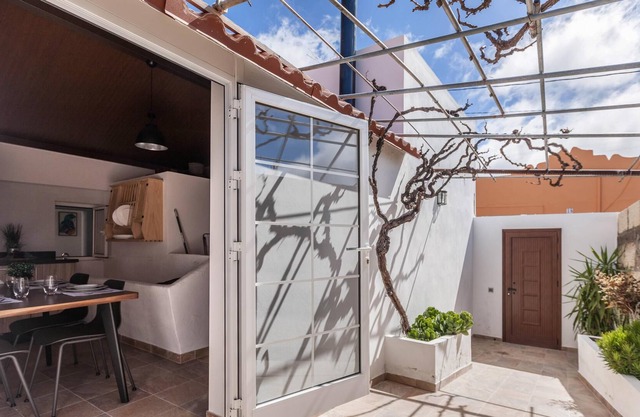 Casa de vacaciones "Casa Jacinto" con terraza en la azotea, vista al mar y a la montaña, aire acondicionado y Wi-Fi